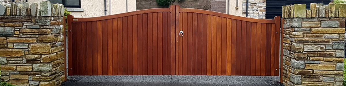 Cambourne Gate  from the Timbergate Traditional Range of Timber Gates