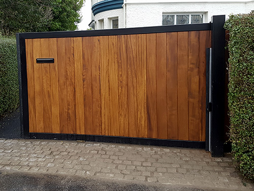 Dunluce Gates from Timbergate