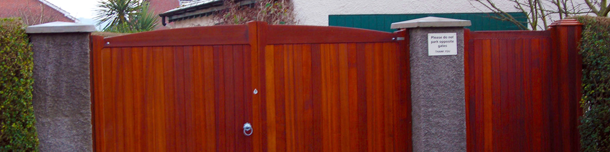 Stranmillis Gate  from the Timbergate Traditional Range of Timber Gates